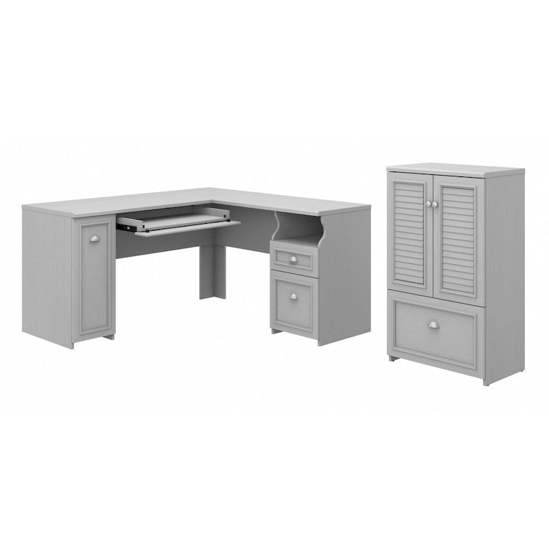 Ensemble bureau d'angle en L 60" et armoire de rangement 2 portes, tiroir classeur, tablette à clavier, portes à persiennes, style campagnard, blanc antique / gris Cape Cod / noir antique / gris Shiplap, 1 personne